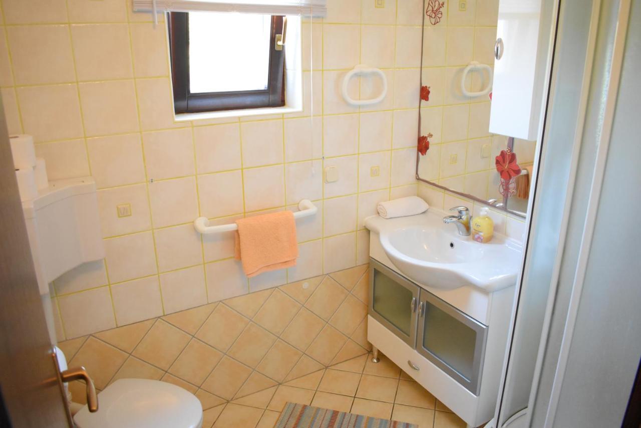 Apartments Pine Diver Pinezići 외부 사진